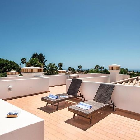 Beautiful Two Bedroom Apartment With Roof Terrace Carvoeiro  Luaran gambar