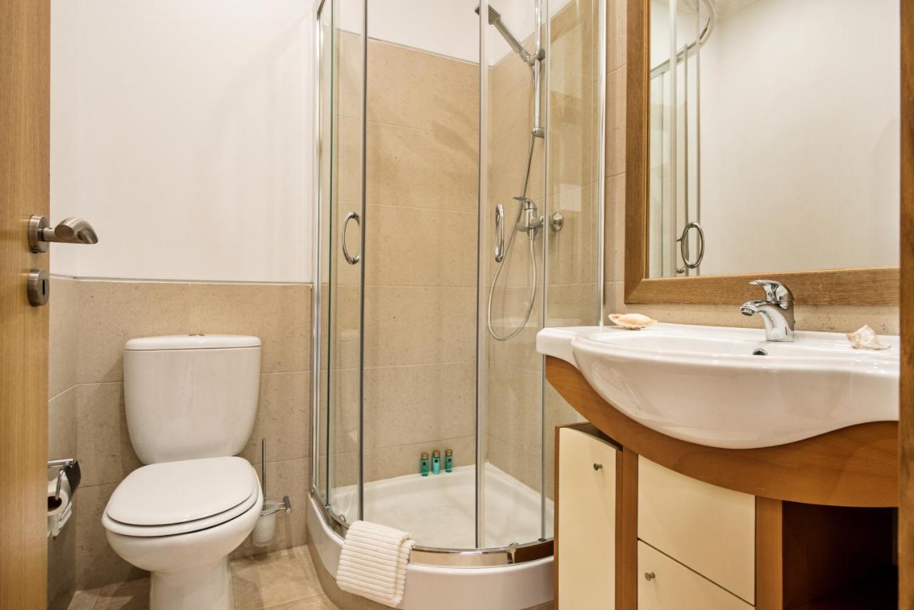 Beautiful Two Bedroom Apartment With Roof Terrace Carvoeiro  Luaran gambar