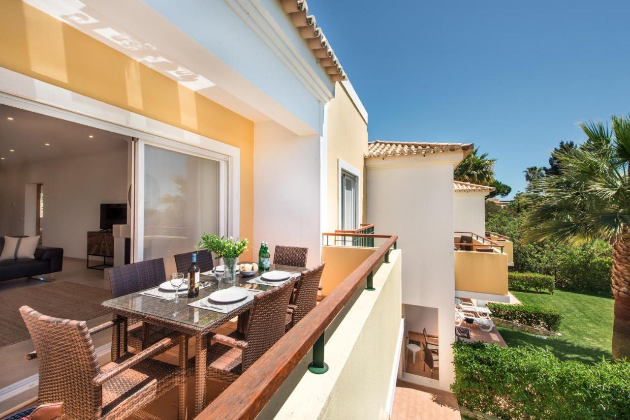Beautiful Two Bedroom Apartment With Roof Terrace Carvoeiro  Luaran gambar